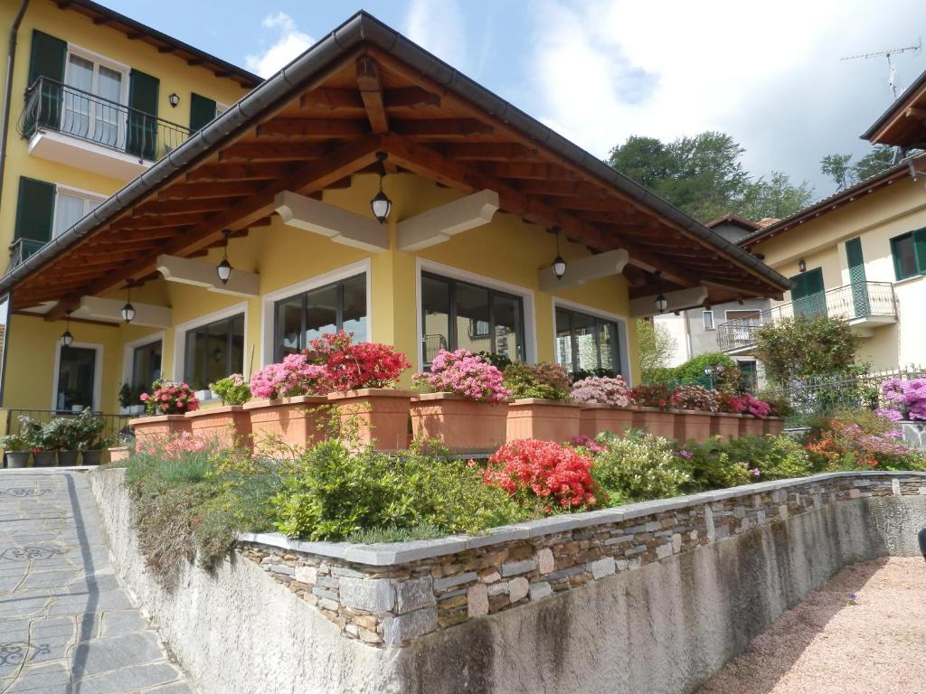 Hotel San Giacomo Lake Maggiore Ngoại thất bức ảnh